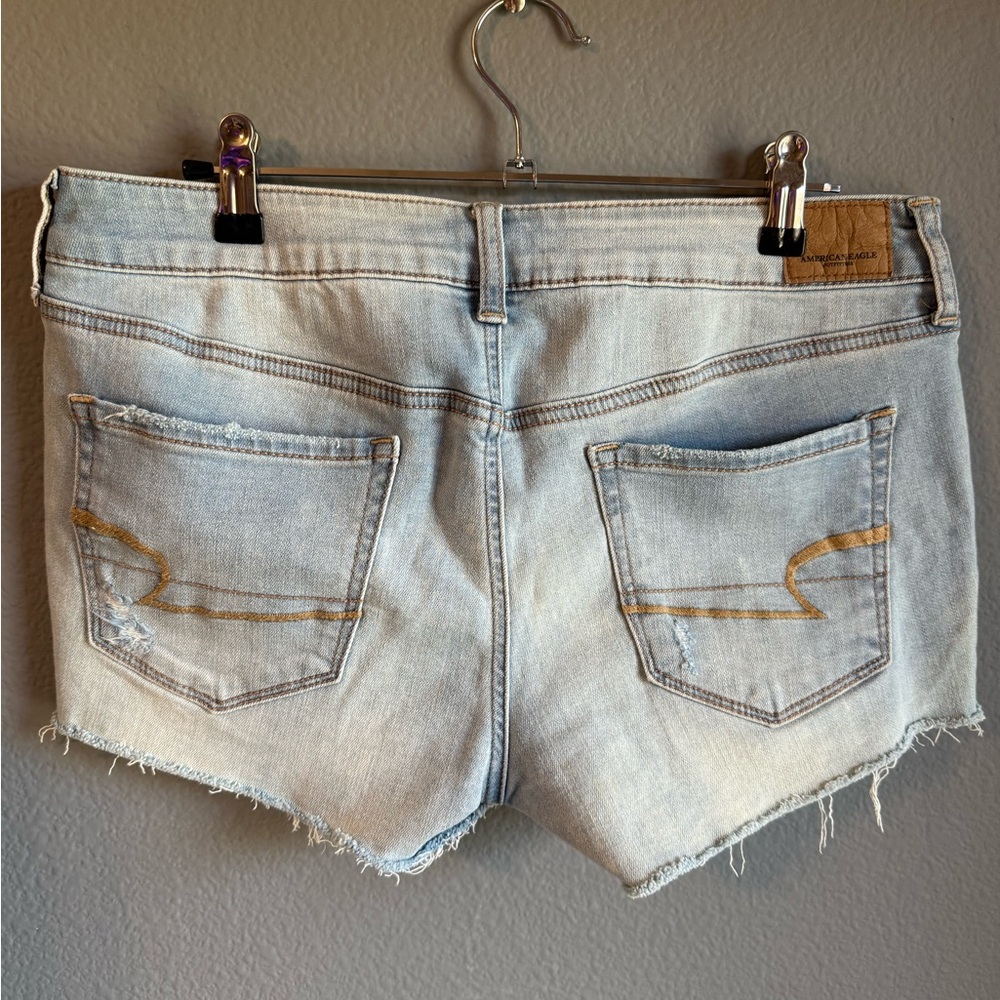 American Eagle Super Stretch Shortie Shorts - Picture 4 of 10
